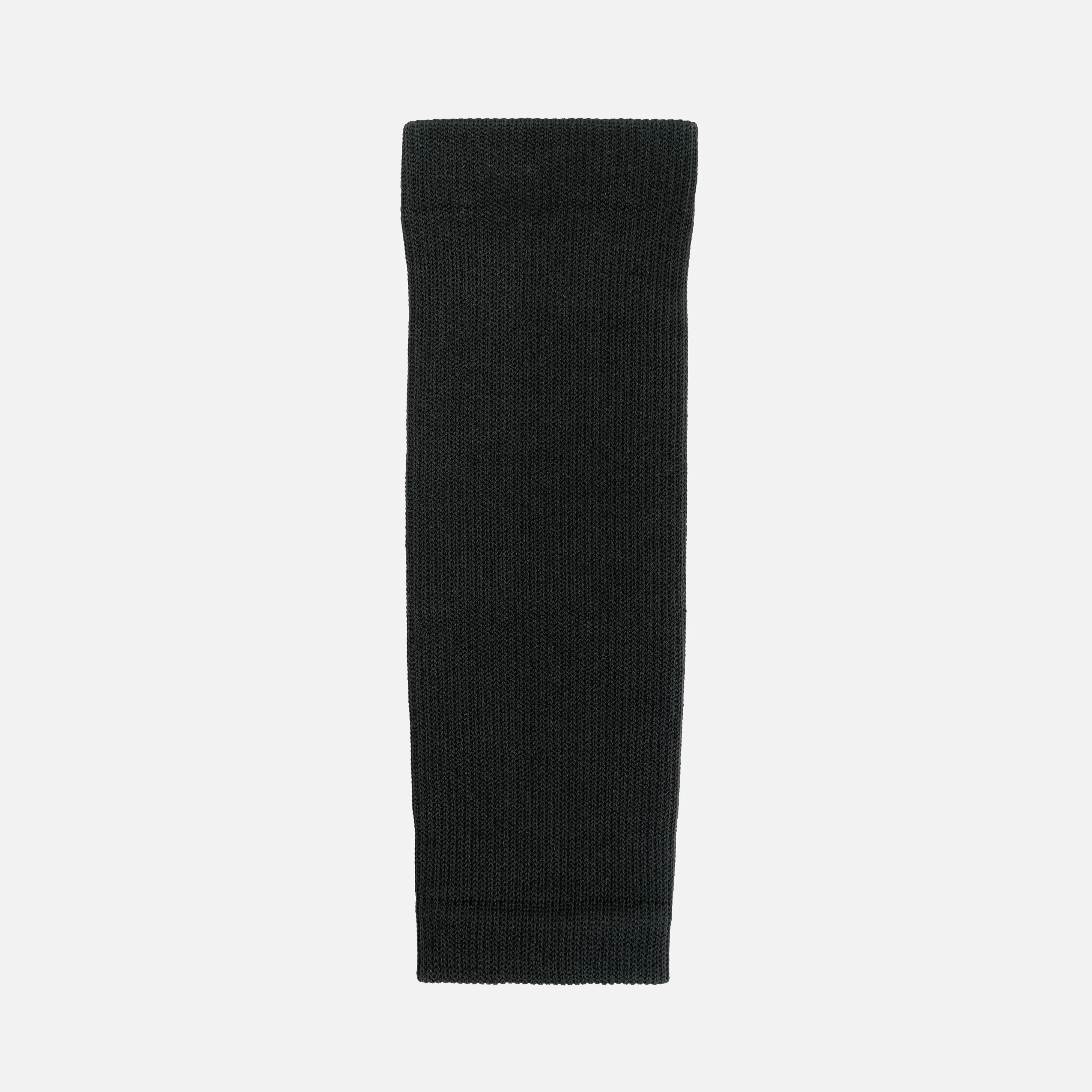 Black Seamless Forearm Sleeve - Image 5