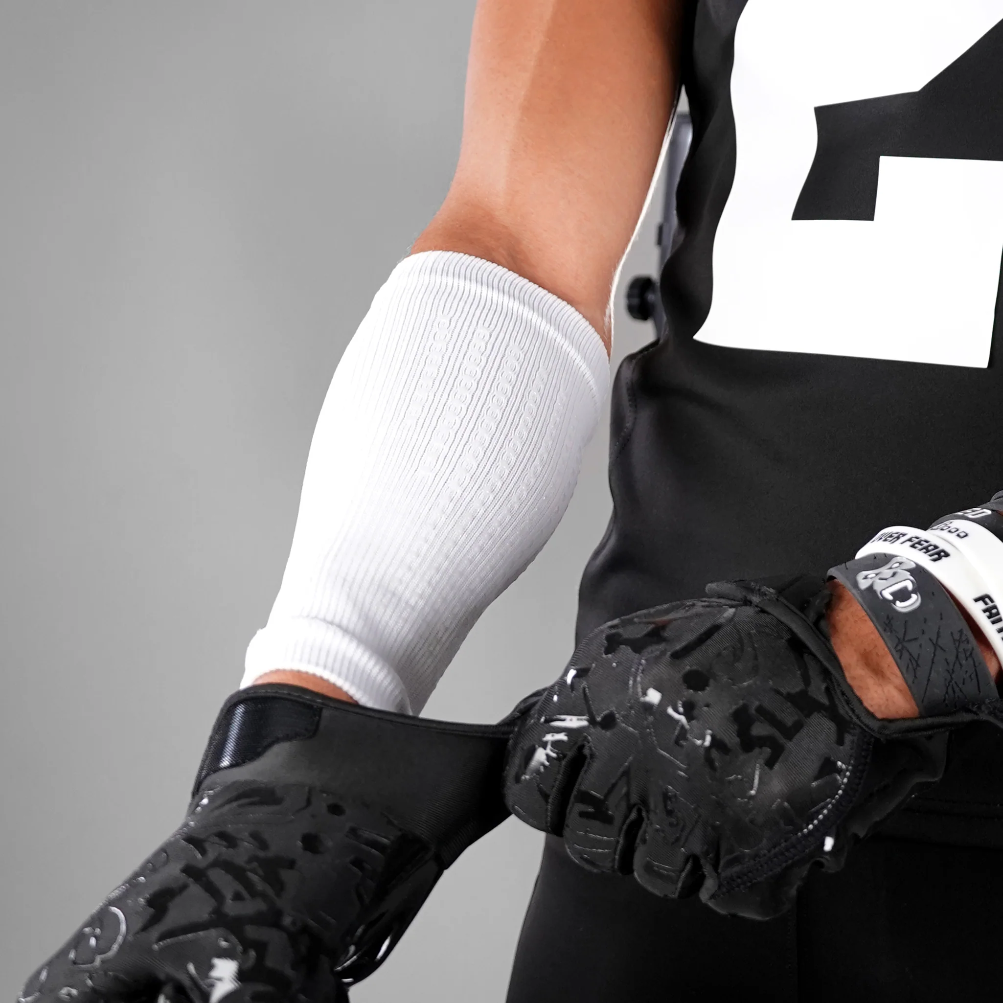 White Seamless Forearm Sleeve with Grip - Image 2
