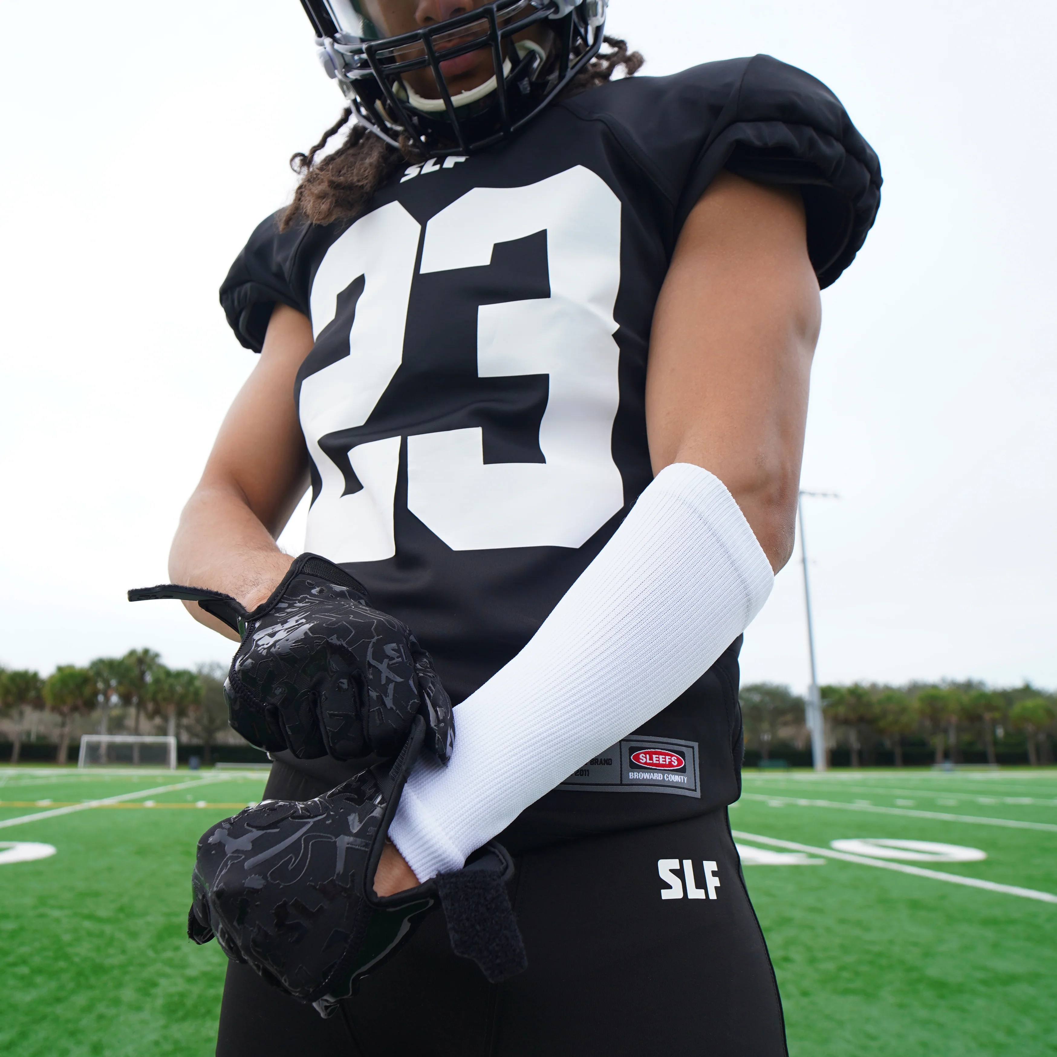 White Seamless Forearm Sleeve - Image 4