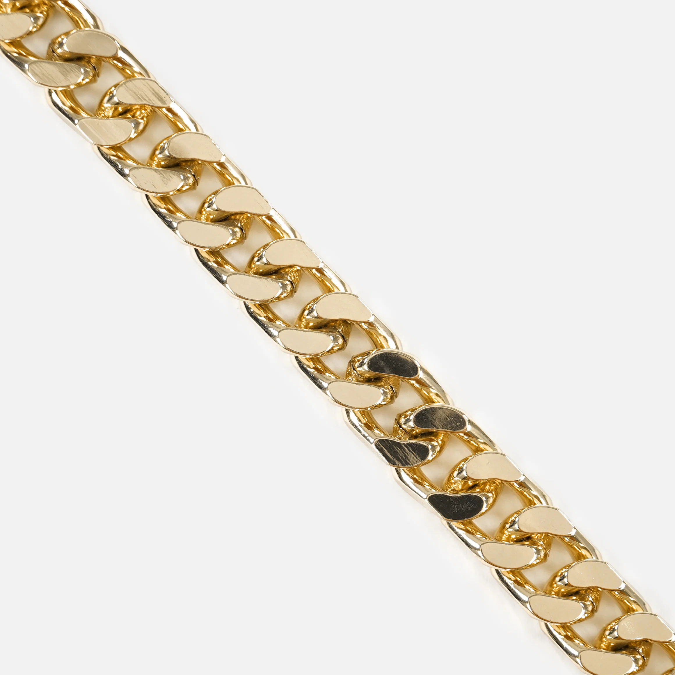 Cuban Link Yellow Gold Stainless Steel 10mm Bracelet - Image 5