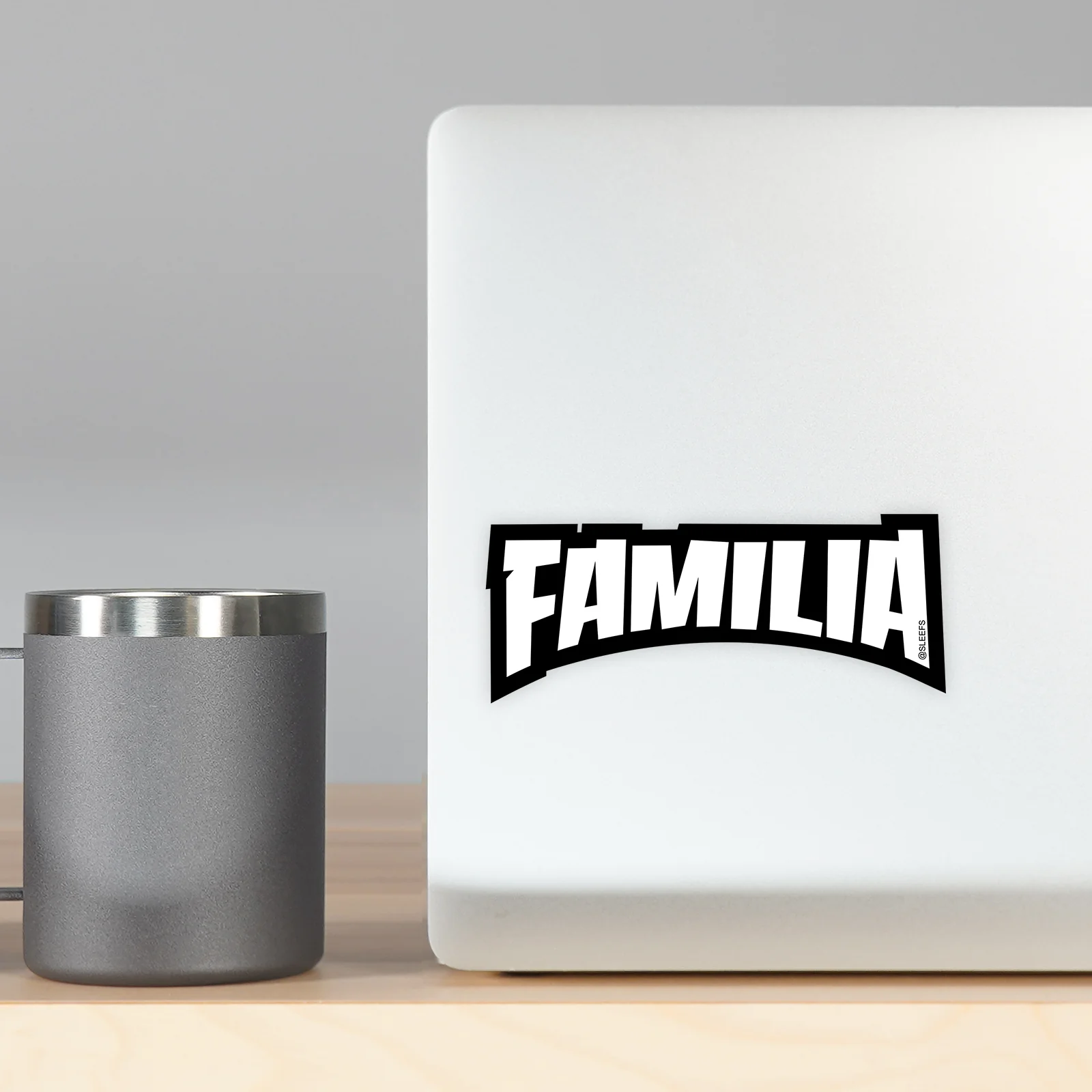 Familia Sticker - Image 5