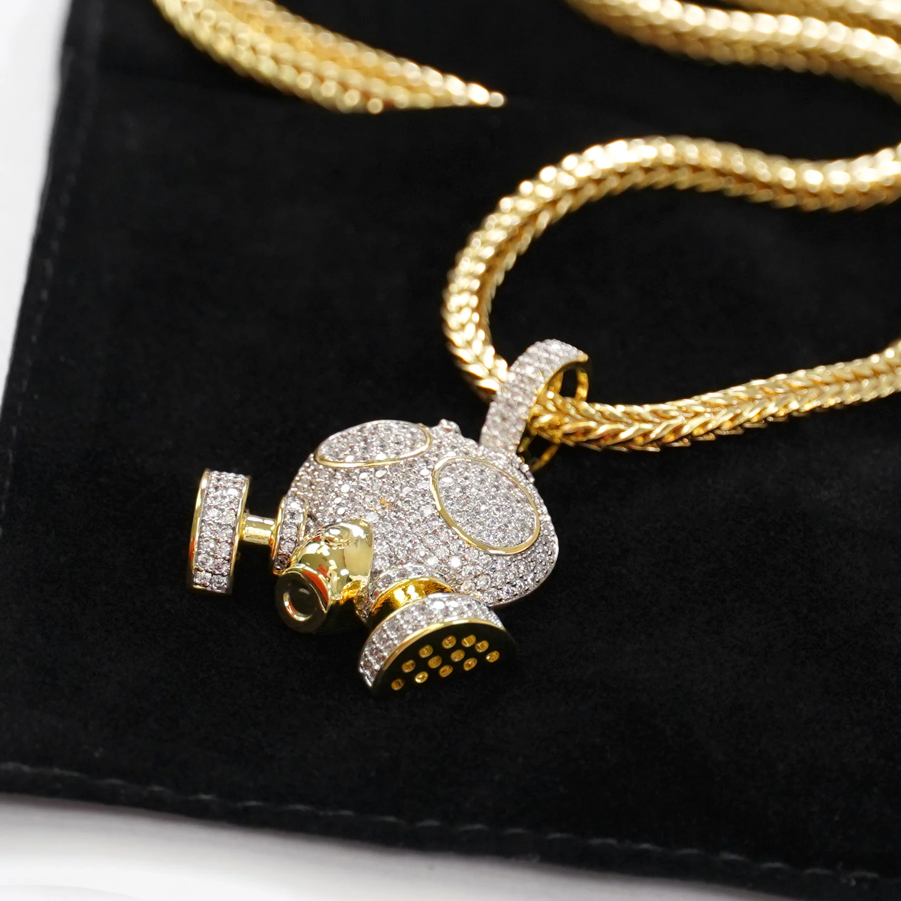 Gas Mask 1½" Pendant with Chain Necklace - Gold Plated Stainless Steel - Image 5