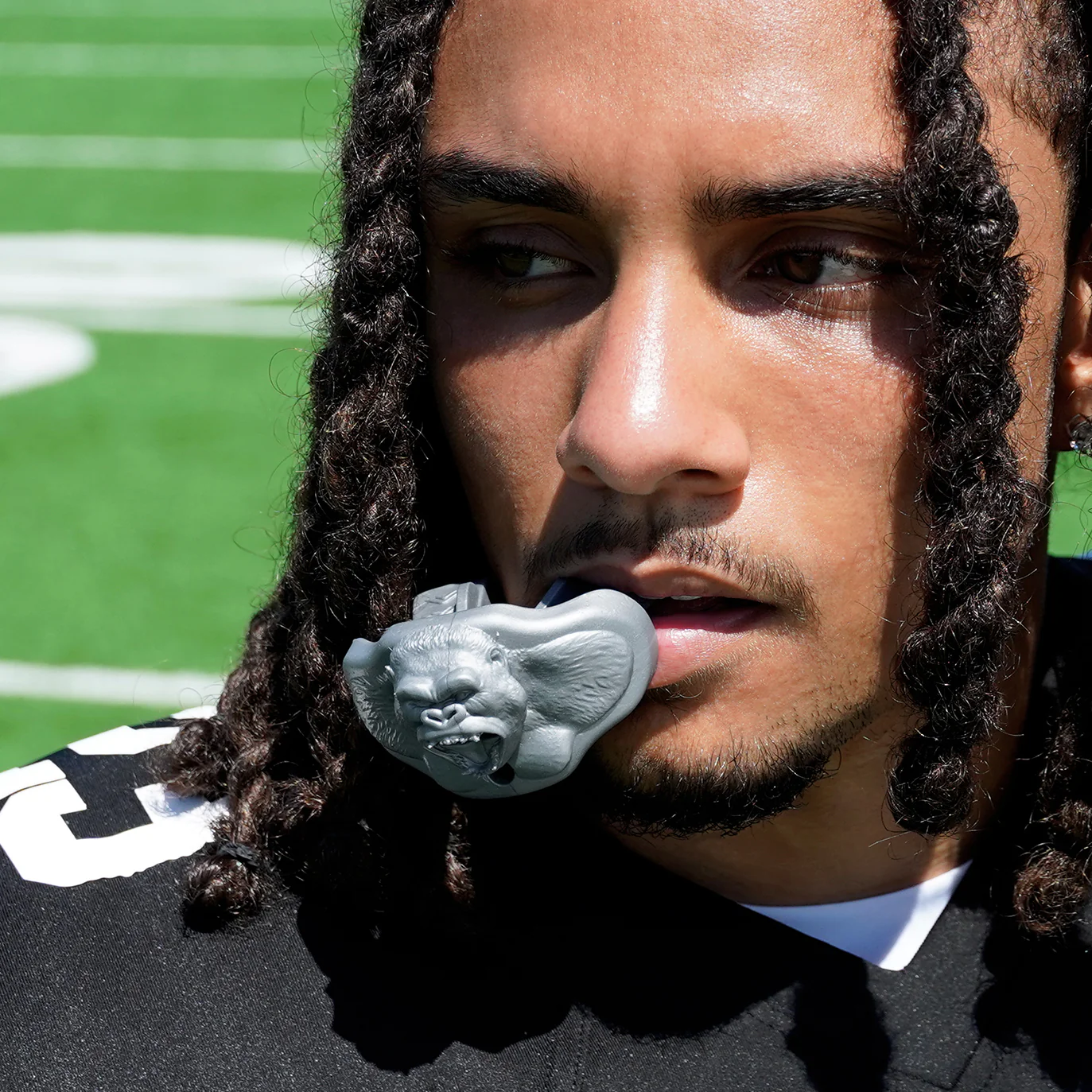 Gorilla Mode Silver Football Mouthguard - Image 2