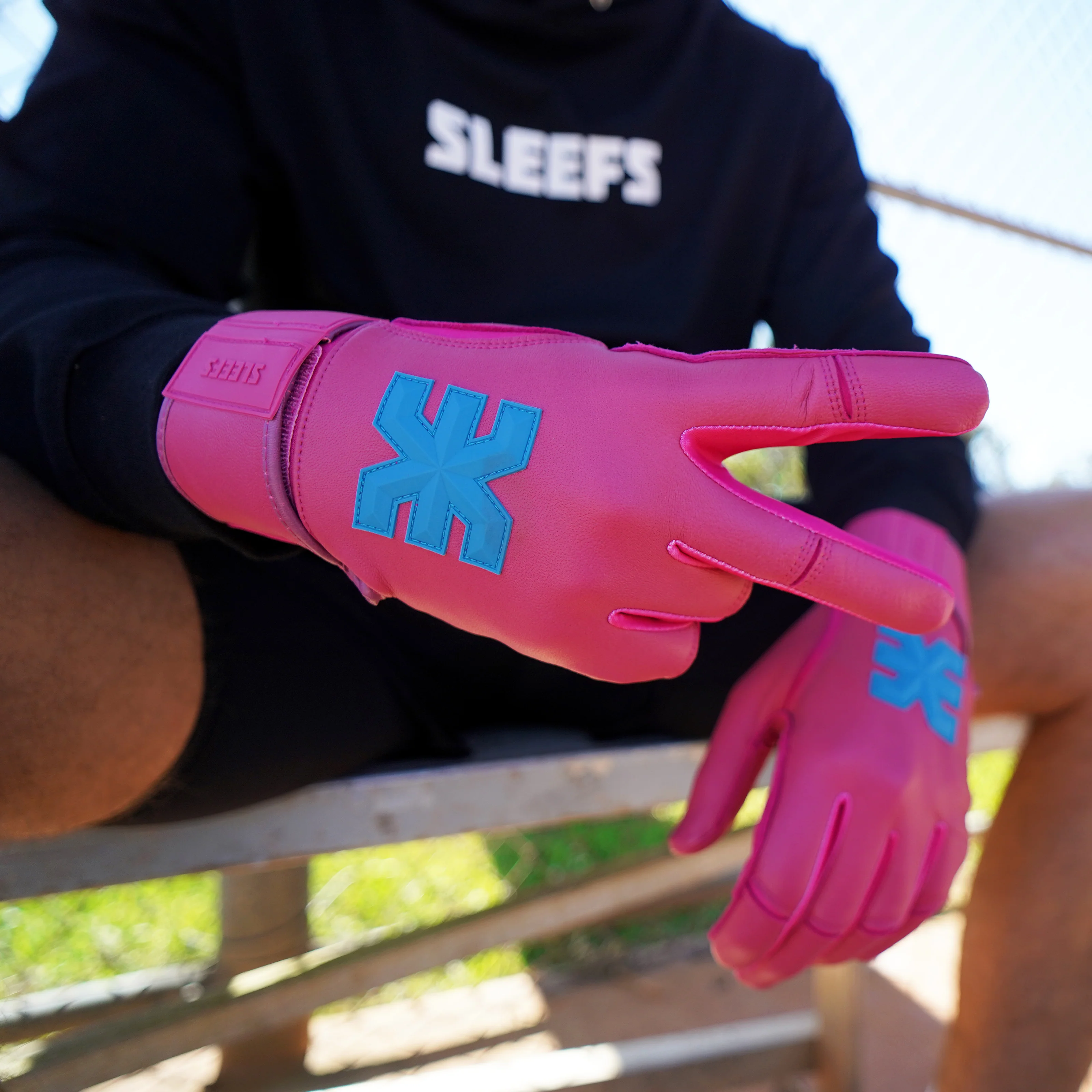 Hue Pink Baseball Batting Gloves - Image 5
