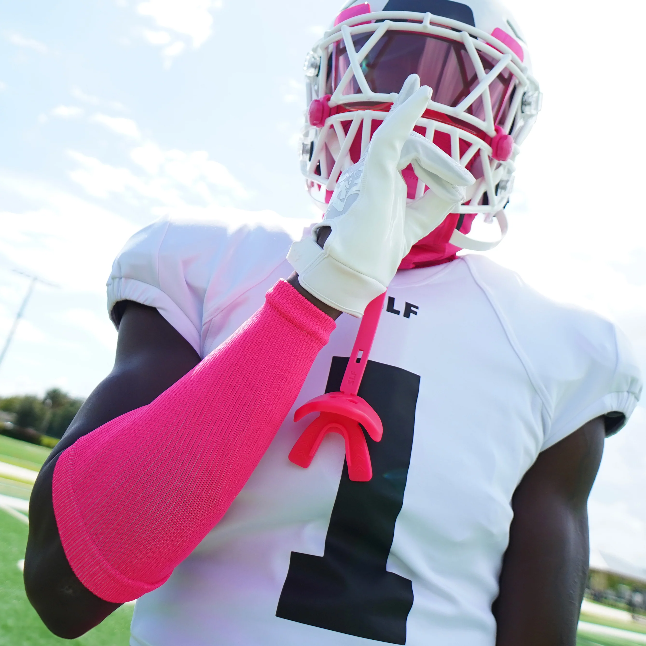 Hue Pink Seamless Forearm Sleeve - Image 4