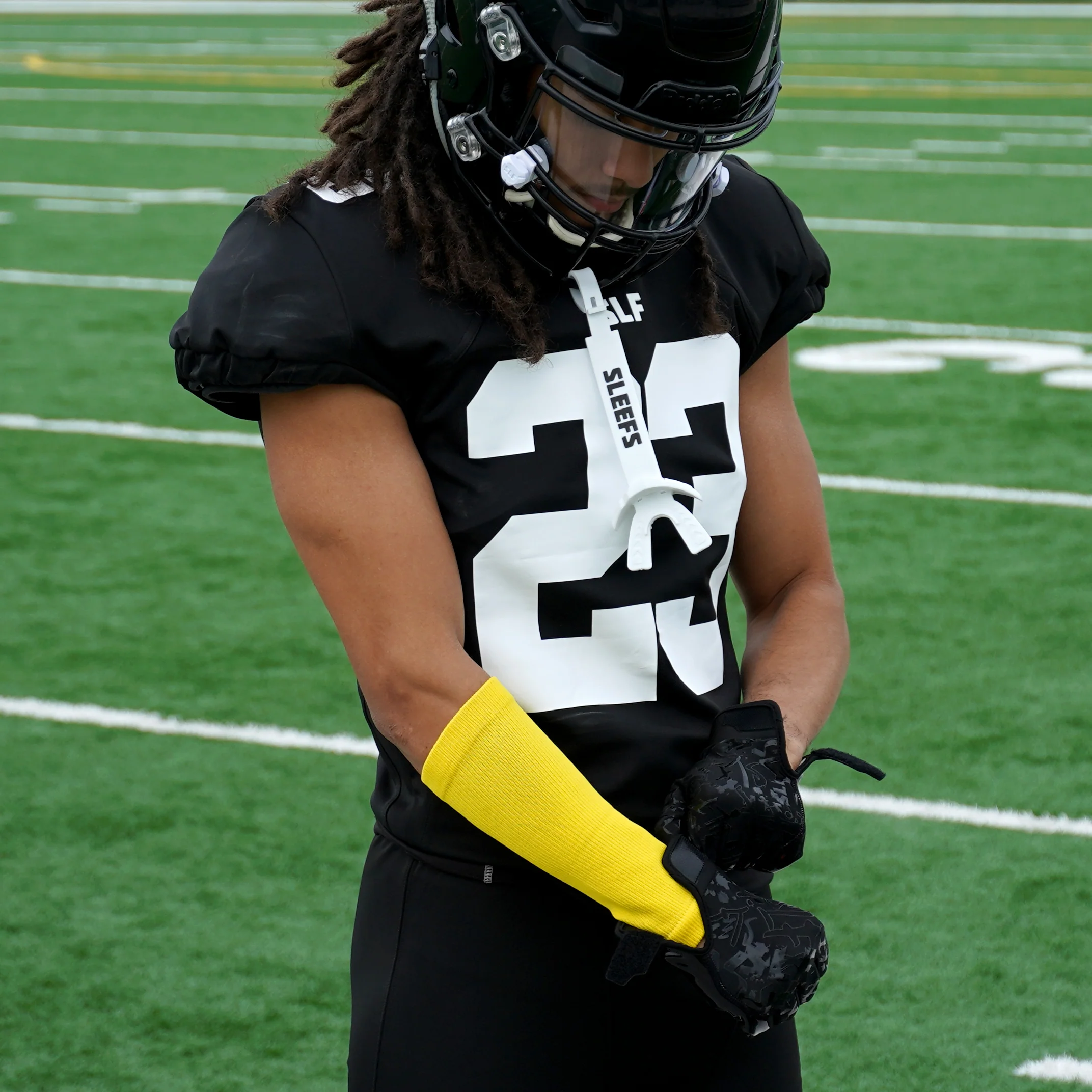 Hue Yellow Seamless Forearm Sleeve - Image 6