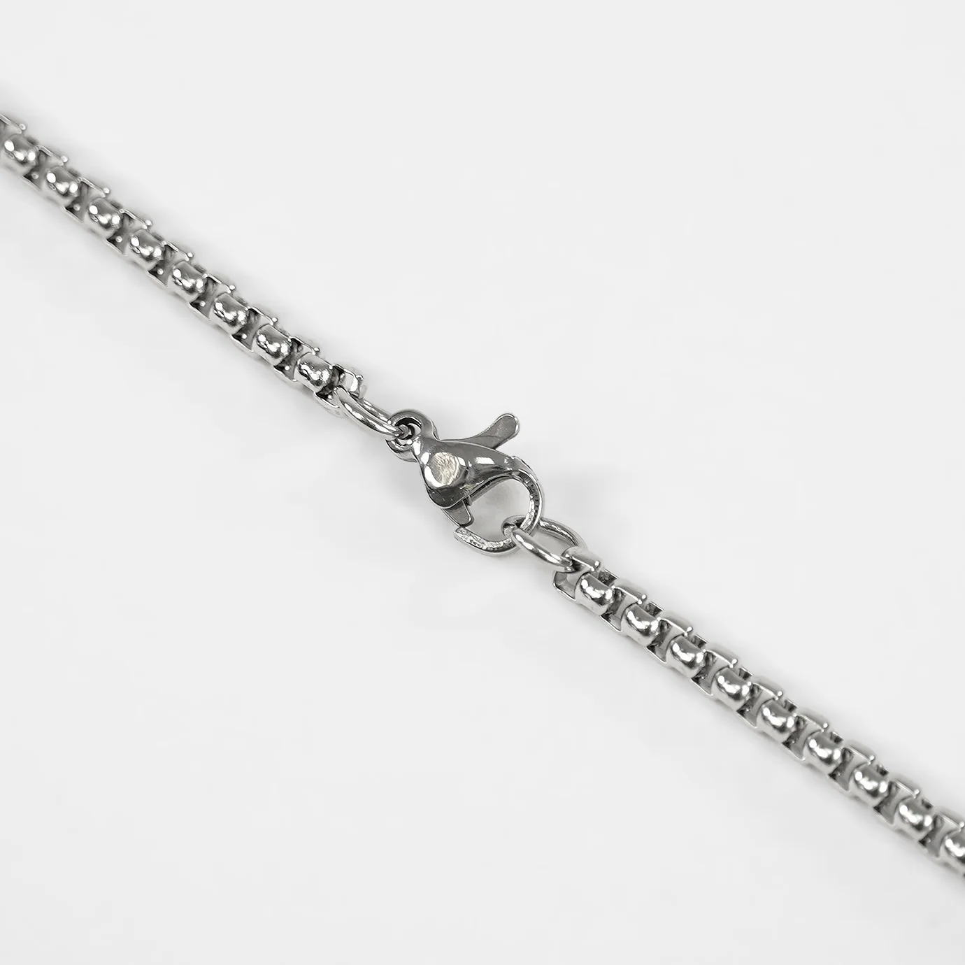 Silver 100 Bill Money Benjamin Pendant with Chain Necklace - Image 6