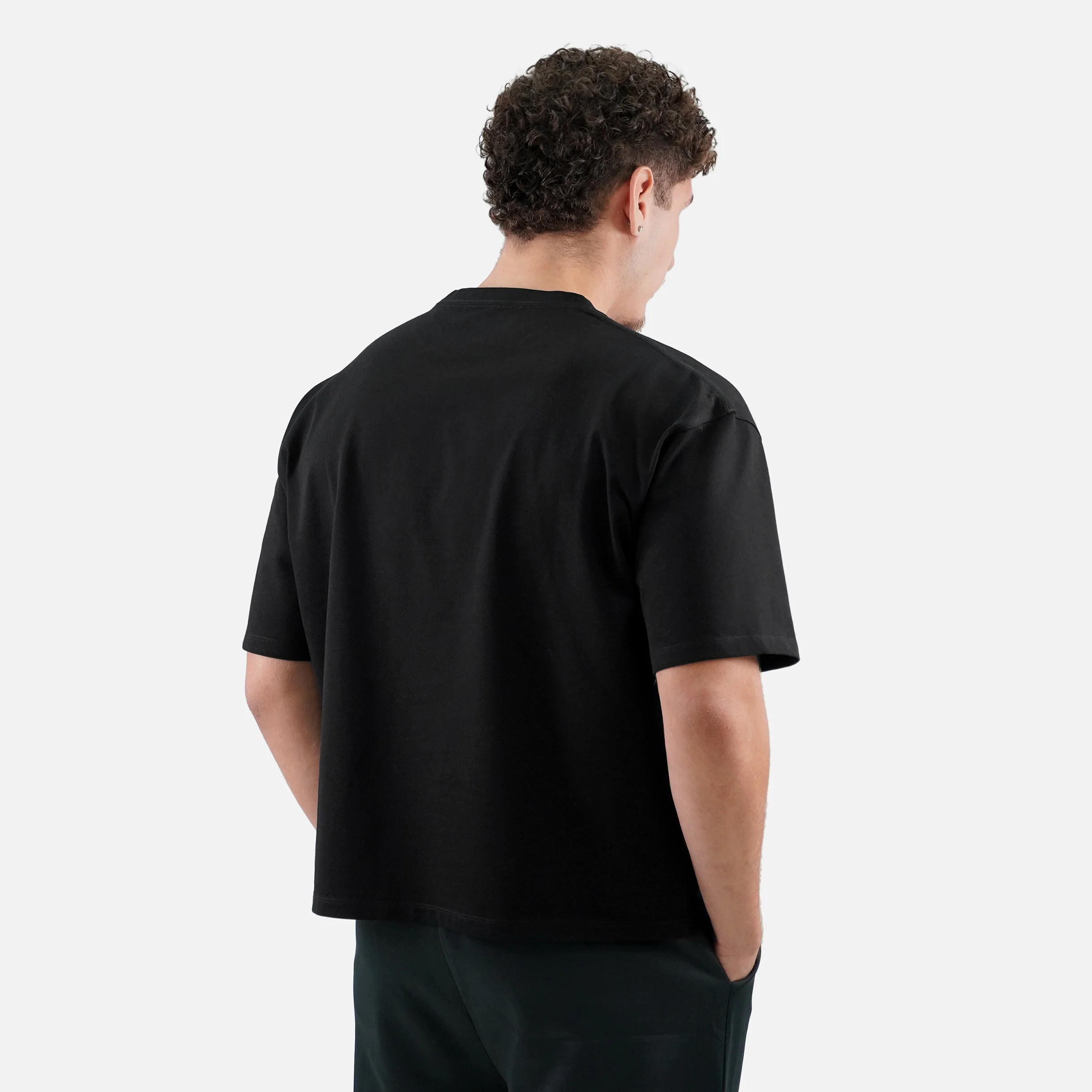 White + Black Oversize Shirts Bundle - Image 5